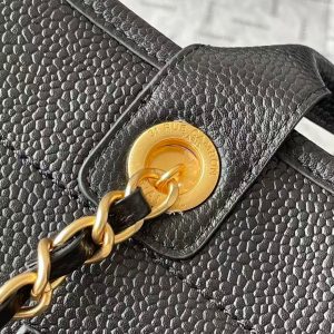 12ab32caaf09828fba1f0b74e81bd7f9 CC 2025 Deauville Tote Bag Black Leather GHW