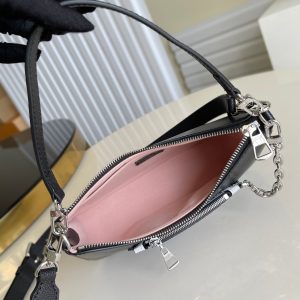 13268859221697831_534ac7fc-0d3f-468e-bc82-69d996743a96 MARELLE 25 BLACK EPI GRAINED COWHIDE LEATHER