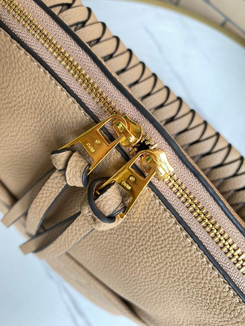 13272136279085107_63b53c5c-c07a-4bf5-9bd9-d7f590656efe MAIDA HOBO 33CM BEIGE MONOGRAM EMBOSSED GRAINED COWHIDE