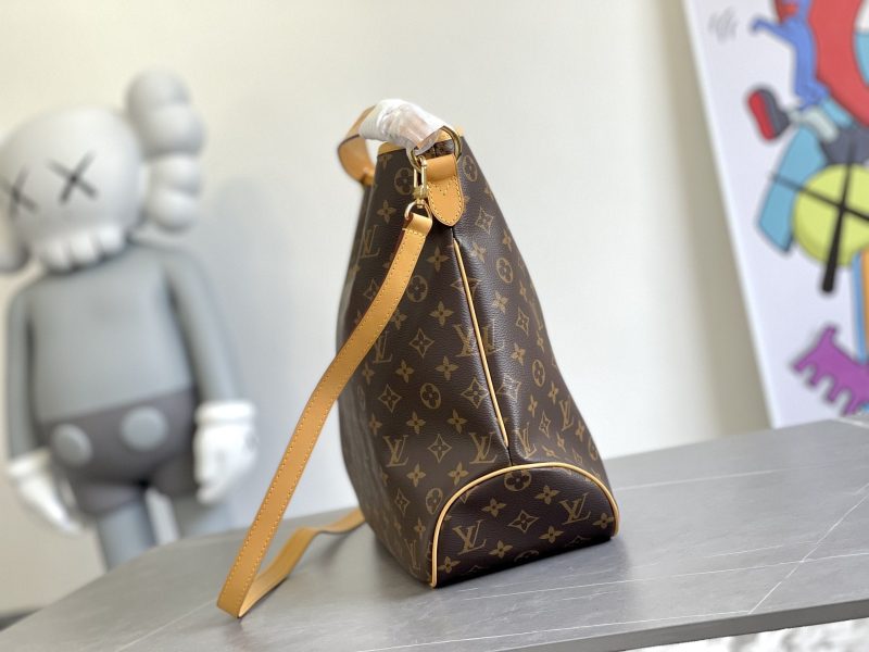 13276634726118215_69210ae0-1bd0-4b3a-872b-4ebc6d7ae58e DELIGHT FULL MM 52CM MONOGRAM