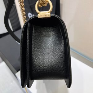 13344148799356755 BOY BAG MEDIUM 25 BLACK CAVIAR GOLD HARDWARE