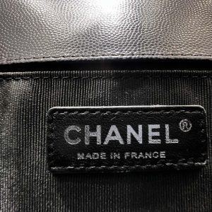 13344148845823272 BOY BAG MEDIUM 25 BLACK CAVIAR RUTHENIUM HARDWARE