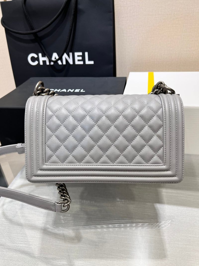 13344148880917496 BOY BAG MEDIUM 25 GREY CAVIAR RUTHENIUM HARDWARE