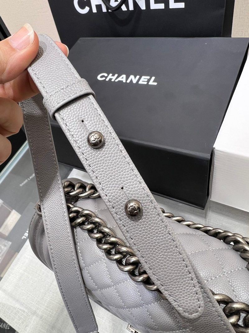 13344148882663369 BOY BAG MEDIUM 25 GREY CAVIAR RUTHENIUM HARDWARE