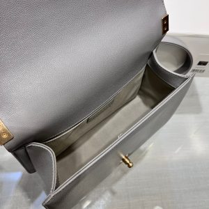 13344148919511663 BOY BAG MEDIUM 25 GREY CAVIAR GOLD HARDWARE