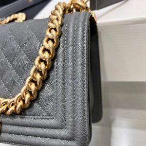 13344148958759128 BOY BAG MEDIUM 25 DARK GREY CAVIAR GOLD HARDWARE