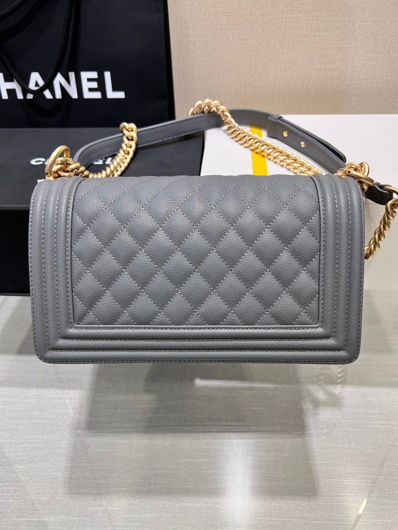 13344148960356070 BOY BAG MEDIUM 25 DARK GREY CAVIAR GOLD HARDWARE