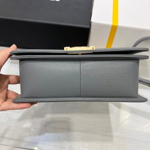 13344148962007764 BOY BAG MEDIUM 25 DARK GREY CAVIAR GOLD HARDWARE