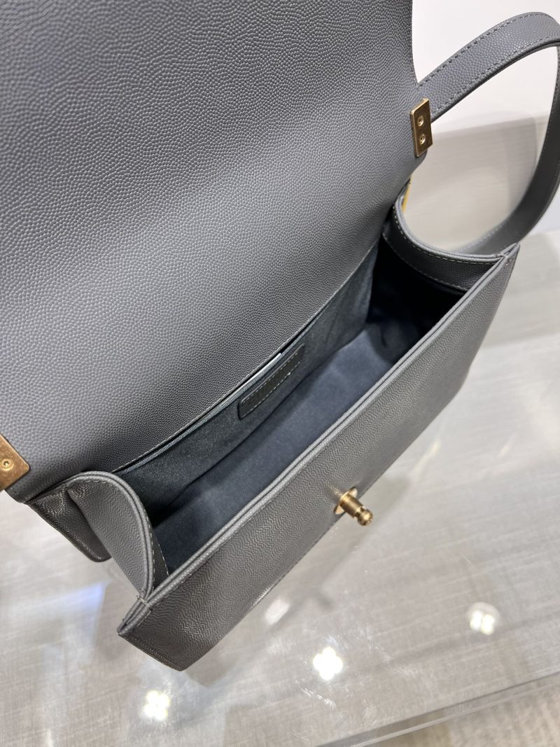 13344148965017288 BOY BAG MEDIUM 25 DARK GREY CAVIAR GOLD HARDWARE