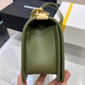 13344148995115124 BOY BAG MEDIUM 25 KHAKI CAVIAR GOLD HARDWARE