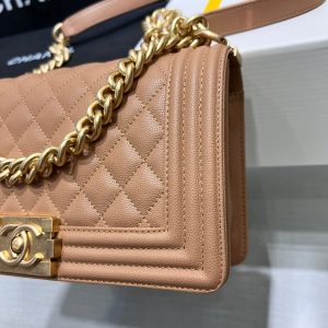 13344149031085971 BOY BAG MEDIUM 25 BROWN CAVIAR GOLD HARDWARE