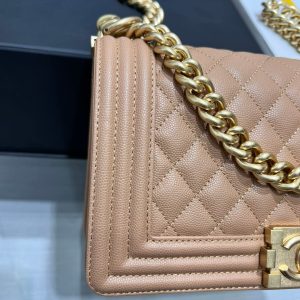 13344149032736685 BOY BAG MEDIUM 25 BROWN CAVIAR GOLD HARDWARE