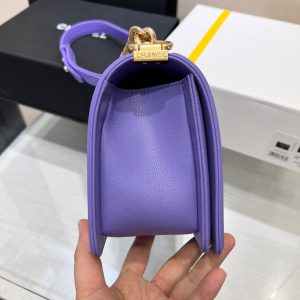 13344149070420165 BOY BAG MEDIUM 25 PURPLE CAVIAR GOLD HARDWARE
