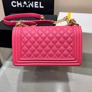 13344149105587948 BOY BAG MEDIUM 25 RED CAVIAR GOLD HARDWARE