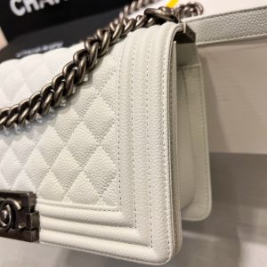 13344149144823964 BOY BAG MEDIUM 25 WHITE CAVIAR RUTHENIUM HARDWARE