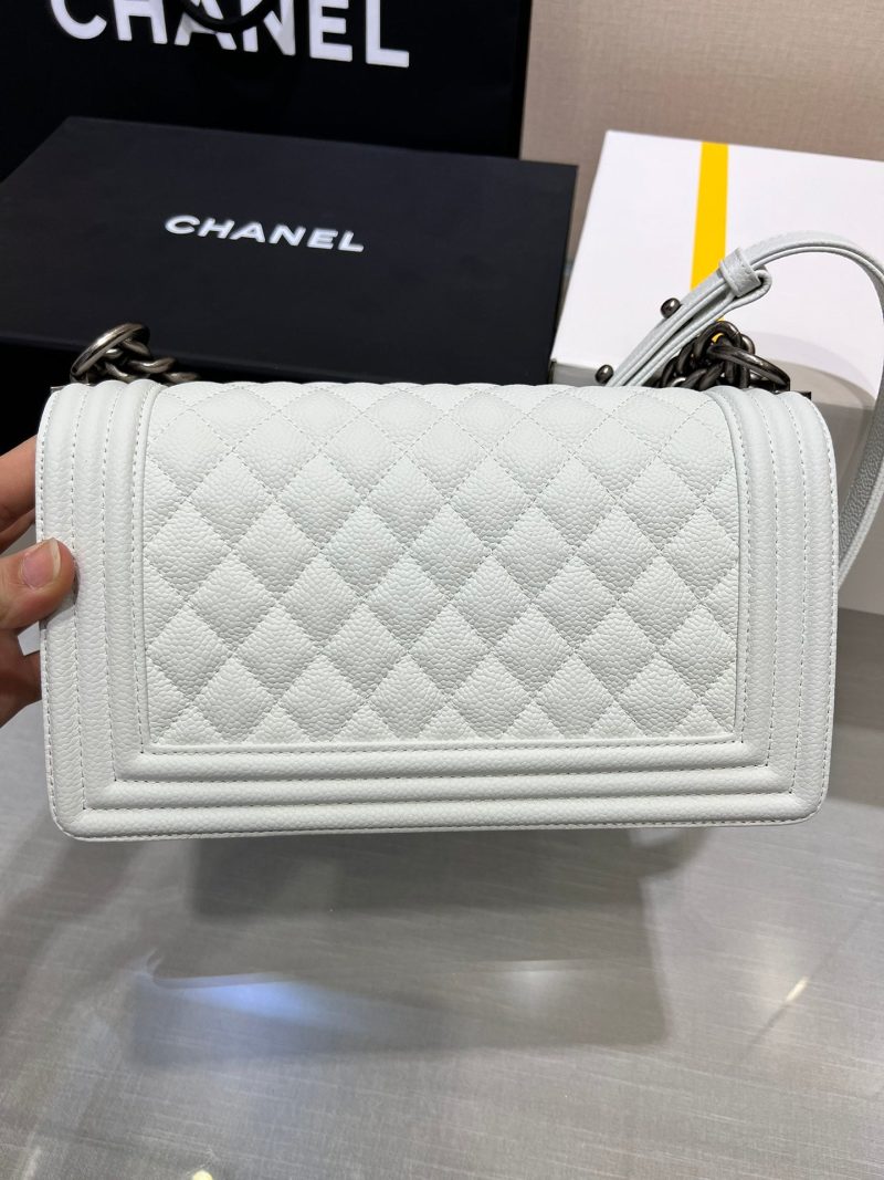 13344149150149892 BOY BAG MEDIUM 25 WHITE CAVIAR RUTHENIUM HARDWARE