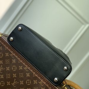 CAPUCINES BB 27 BLACK TAURILLON SILVER HARDWARE