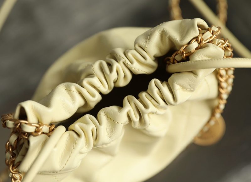 CC 22 ANTIBA HOBO BAG BEIGE 20CM