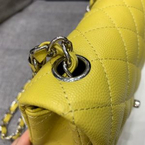 MINI SQUARE FLAP BAG 17CM YELLOW CAVIAR SILVER HARDWARE