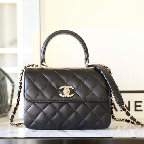 13347362656706552 CC TRENDY 20CM BLACK LAMBSKIN SILVER HARDWARE