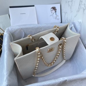 13347789284358475 SMALL TOTE 31CM WHITE LAMBSKIN GOLD HARDWARE