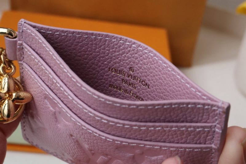 13348125195726099 CHARM CARD HOLDER PINK MONOGRAM CANVAS