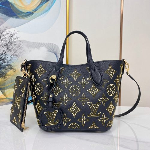 13348583019000631 BLOSSOM PM 20 BLACK MAHINA CALFSKIN