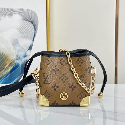 13348583232785116 NOE PURSE 11.5 NANO CHARM BROWN MONOGRAM REVERSE CANVAS