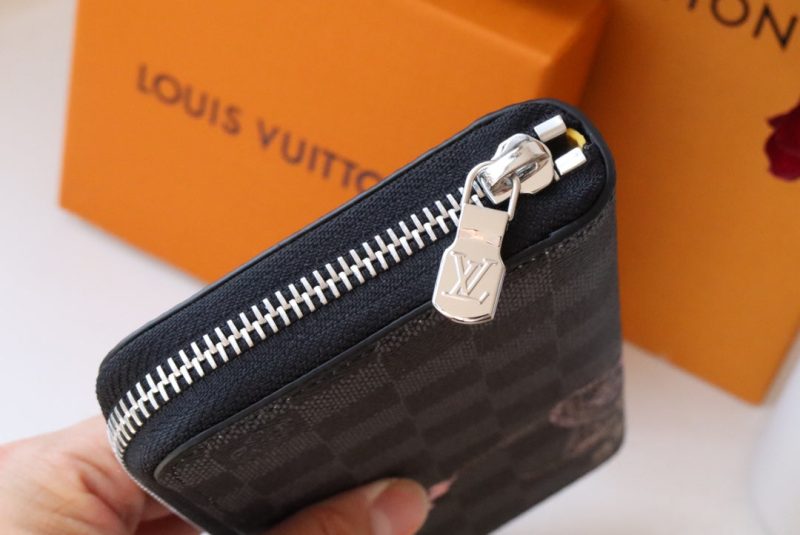 13349349017691680 ZIPPY WALLET 20 BLACK CANVAS