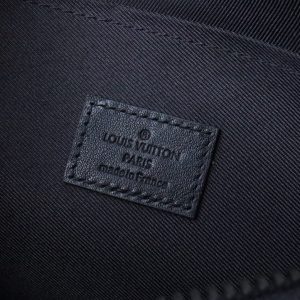 13349349781571778 POCHETTE TO GO 30 MONOGRAM CANVAS