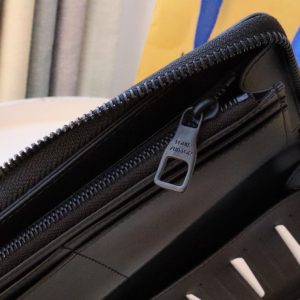 13349350666616196 ZIPPY WALLET 10 BLACK AEROGRAM CALFSKIN