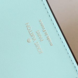 VERTICAL WALLET CAPUCINES GREY