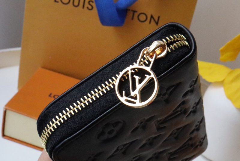13349352750950874 ZIPPY WALLET 19 BLACK EMBOSSED LAMBSKIN