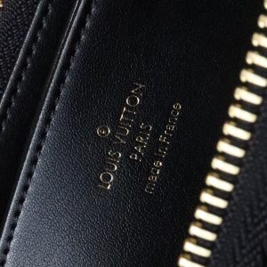 13349352756438982 ZIPPY WALLET 19 BLACK EMBOSSED LAMBSKIN