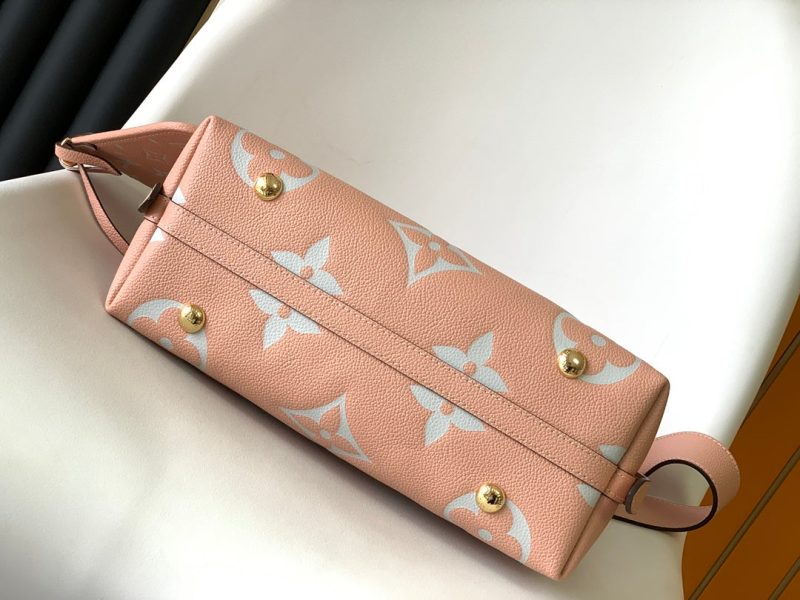 13351073404254438 CARRYALL PM 29 PINK MONOGRAM GRAINED COWHIDE LEATHER