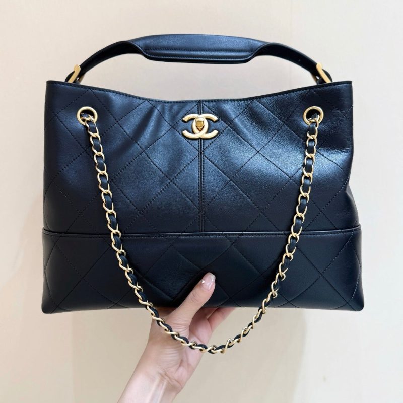 CC 25A Hobo Bag 36cm in Black Calfskin