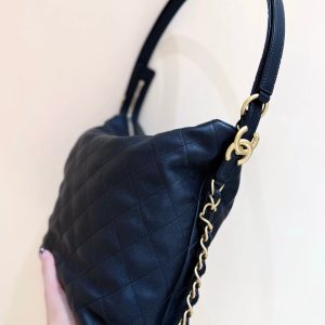 CC 25S Hobo Dual-Use Bag in Black Cowhide