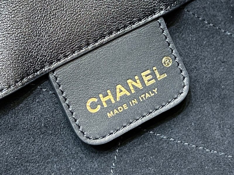 CC 25P Hippie Hobo Bag in Black Lambskin