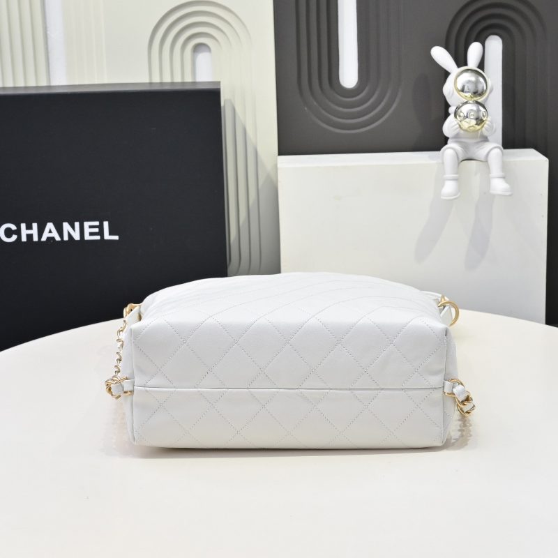 CC 25S Hobo Bag Runway Style Backpack in White Cowhide