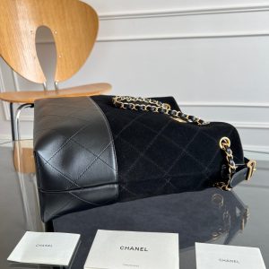 CC 25A Tote Bag Black Suede Black Calfskin