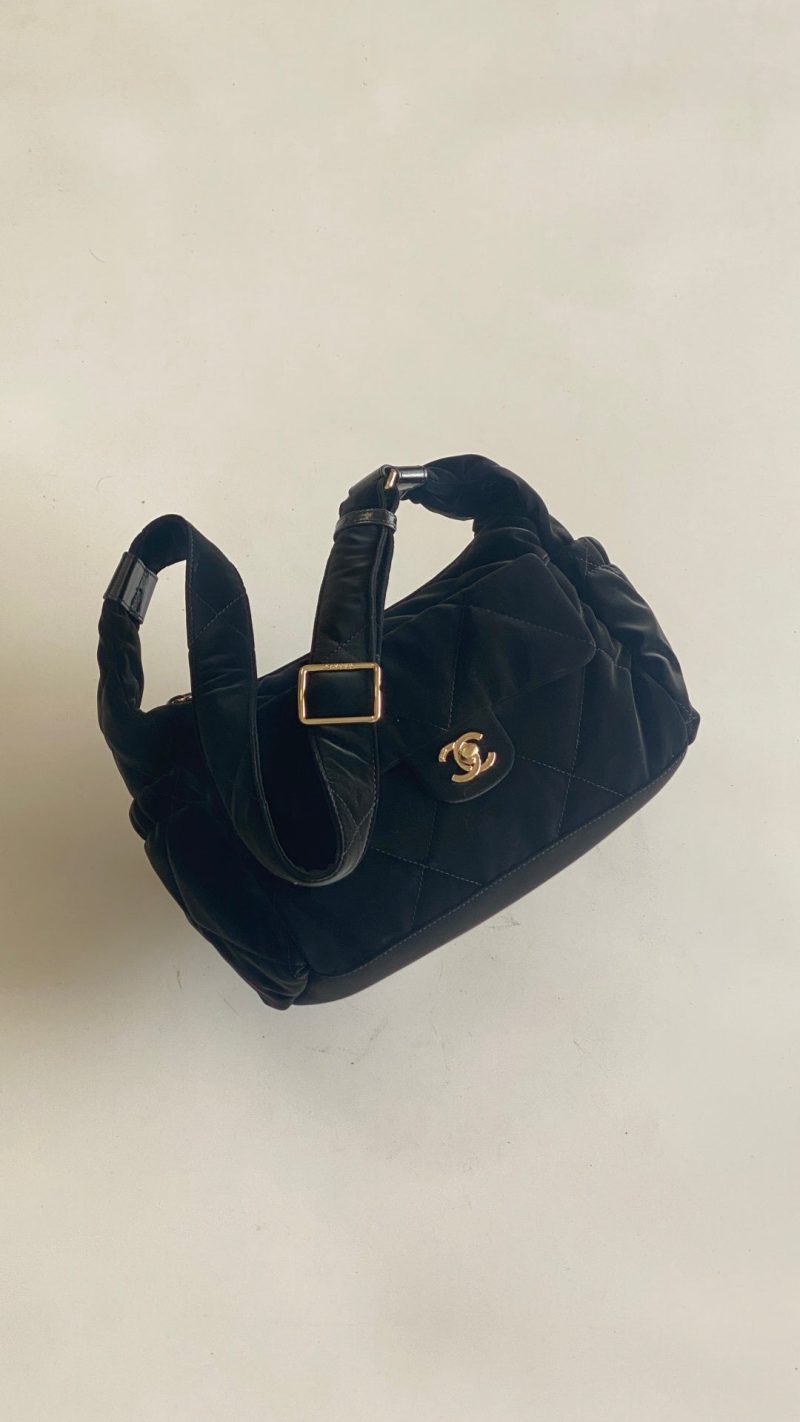 CC Bowling Large 32 Black in Velvet Nylon Bag