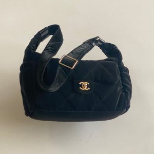 CC Bowling Large 32 Black in Velvet Nylon Bag