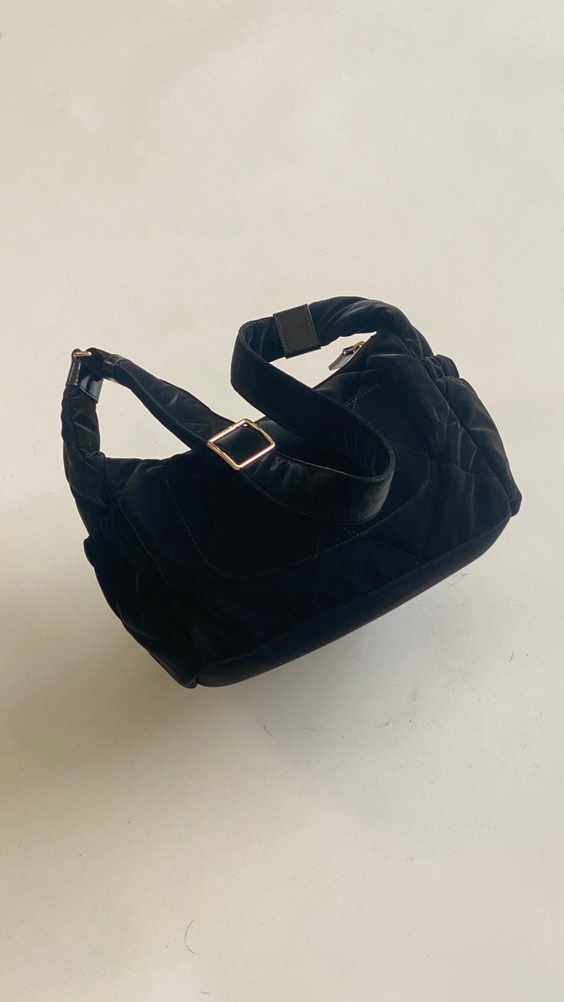 CC Bowling Large 32 Black in Velvet Nylon Bag