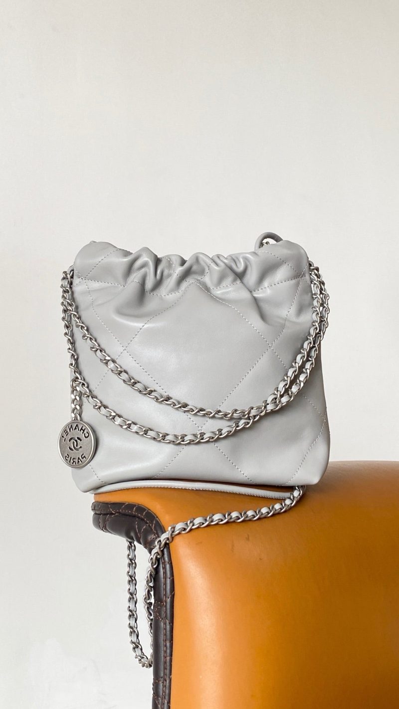 CC 23C Mini Hobo Bag 20cm Light Gray-Silver Lambskin SHW