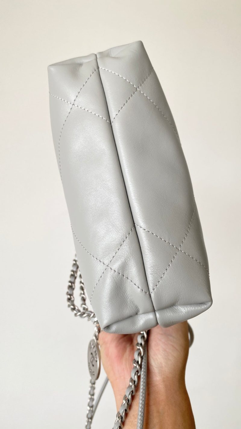 CC 23C Mini Hobo Bag 20cm Light Gray-Silver Lambskin SHW