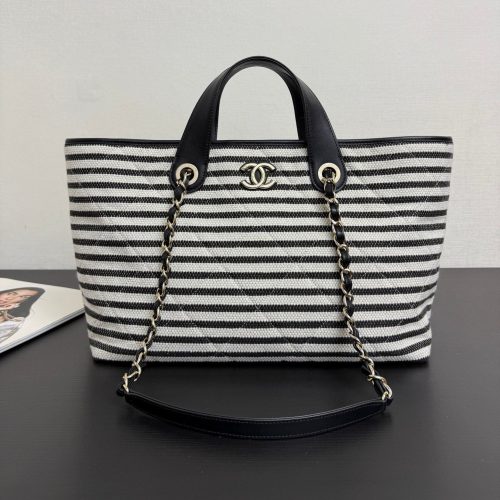 CC 26 Striped Woven Beach Bag 46 Black in Cowhide