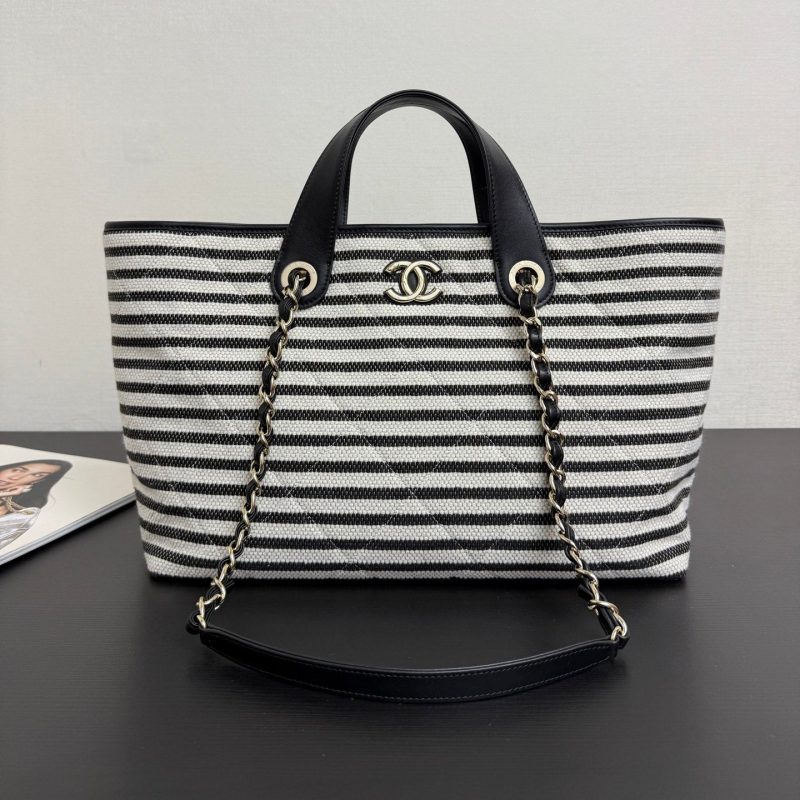 CC 26 Striped Woven Beach Bag 46 Black in Cowhide