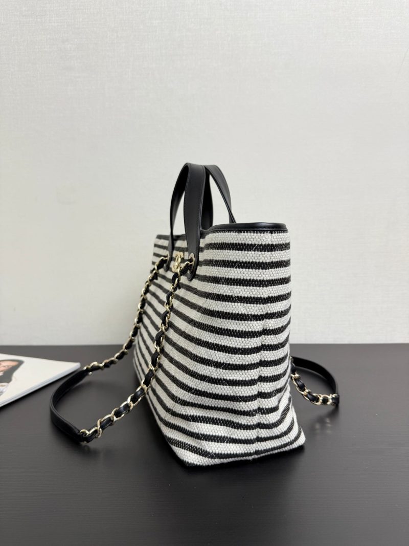 CC 26 Striped Woven Beach Bag 46 Black in Cowhide