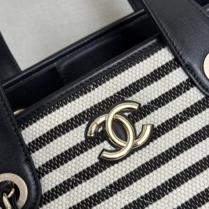 CC 26 Striped Woven Beach Bag 46 Black in Cowhide