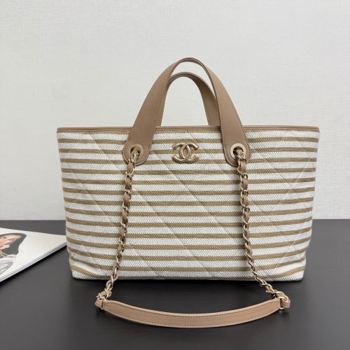 CC 26 Striped Woven Beach Bag 46 Beige in Cowhide